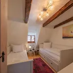 Villa-duck-dich 27 Vakantiehuis *